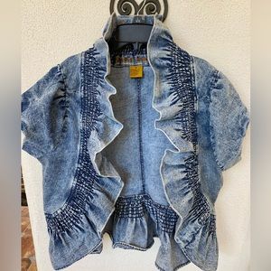 Funky, sassy, 1x in size, ruffled, short sleeve, blue Jean vest.